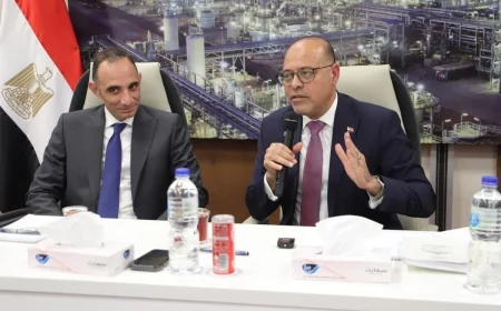 وزير العمل يفتتح ورشة التوعية بقانون العمل الجديد في "البترول": القانون هو الحد الأدنى للحقوق ويطبق على جميع القطاعات