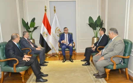 وزير التموين يعقد اجتماعًا مع رئيس جهاز تنمية التجارة الداخلية الجديد