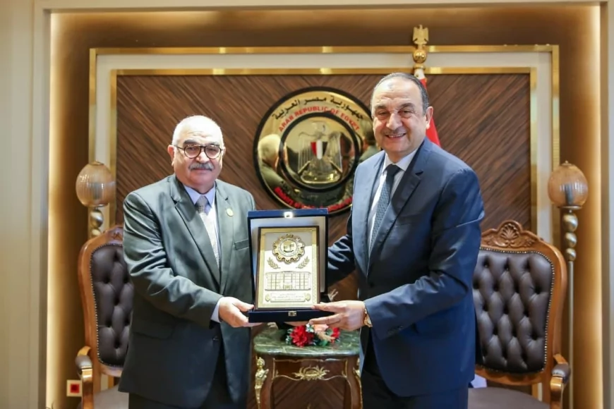 توقيع بروتوكول بين وزارة قطاع الأعمال العام وهيئة قضايا الدولة لتعزيز التعاون المشترك