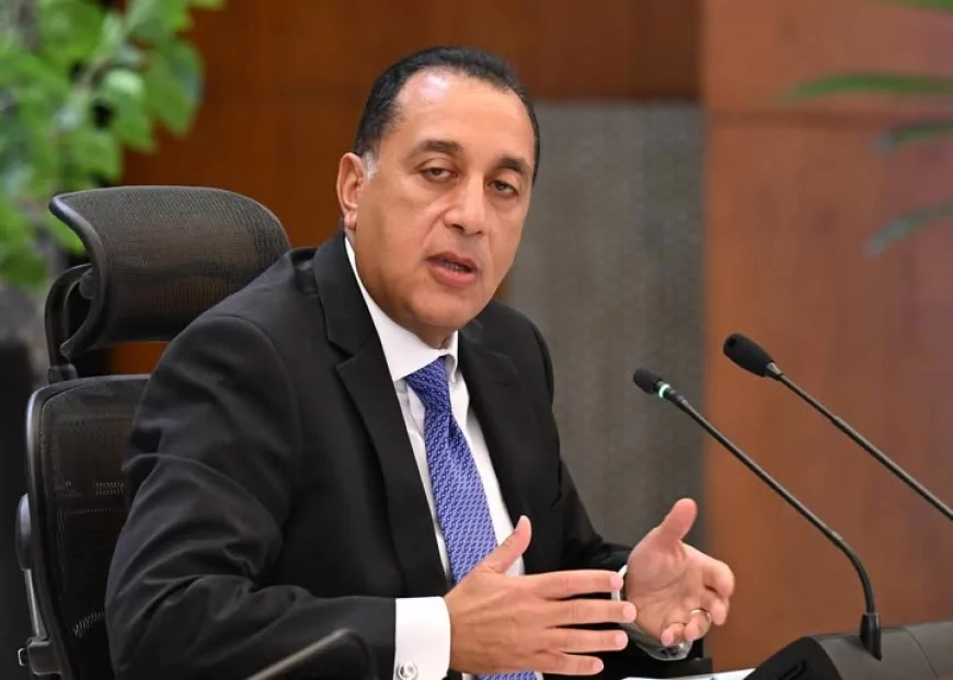 مجلس الوزراء يشيد بفوز العناني برئاسة "اليونسكو": إنجاز تاريخي يؤكد ثقل مصر وقوتها الناعمة