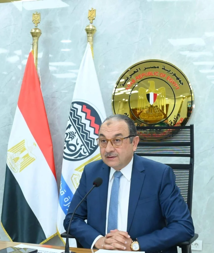 وزير قطاع الأعمال العام يترأس عمومية "القابضة الكيماوية": 18.8 مليار جنيه إيرادات.. وصافي الربح 7.6 مليار.. و8.6 مليار جنيه صادرات