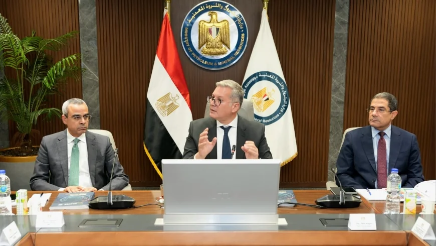 برئاسة وزير البترول والثروة المعدنية.. اجتماع أعضاء اللجنة العليا لمؤتمر ومعرض إيجبس 2026