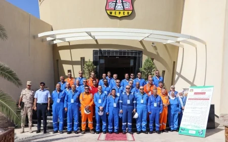 قطاع البترول ينفذ بنجاح المناورة السنوية لمكافحة التلوث البحري بميناء الحمراء