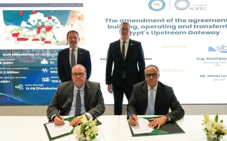 لجذب الاستثمارات.. وزير البترول والثروة المعدنية يشهد توقيع اتفاقيتين لتنفيذ المسح السيزمي وتطوير بوابة الاستثمار في