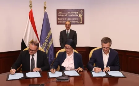 وزير الاتصالات يشهد توقيع مذكرة تفاهم لتأهيل الشباب على تقنيات ServiceNow