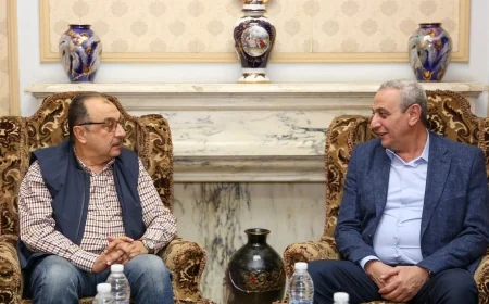 وزير قطاع الأعمال العام يلتقي محافظ الغربية في مستهل زيارته لشركة مصر للغزل والنسيج بالمحلة الكبرى