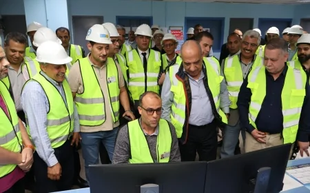 وزير الكهرباء والطاقة المتجددة يجتمع برؤساء شركات المصرية لنقل الكهرباء.. ويراجع  تفاصيل الانتهاء من مشروعات التغذية الكهربائية اللازمة التنمية الزراعية فى الدلتا الجديدة