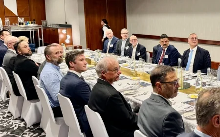 وزير البترول يبحث تعزيز الاستثمارات التعدينية في مصر مع شركات أسترالية كبرى