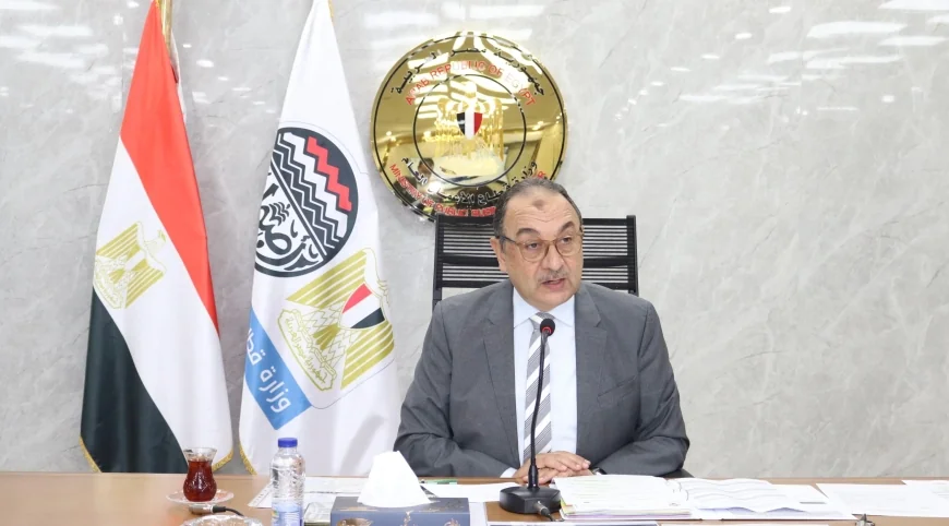 وزير قطاع الأعمال العام يترأس الجمعية العامة للقابضة للأدوية لاعتماد نتائج أعمال العام المالي 2024-2025