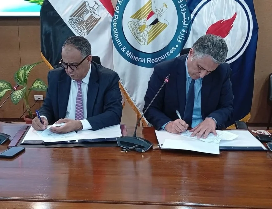 تعاون استراتيجي لرفع معايير السلامة: هيئة البترول وإكسون موبيل توقعان مذكرة تفاهم لتطوير إدارة المخاطر في منظومة الوقود