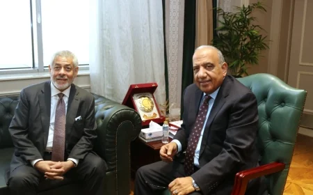 وزير الكهرباء والطاقة المتجددة يبحث مع شركة "AMEA POWER" الإماراتية زيادة التعاون فى مجالات الطاقة المتجددة والتوسع فى محطات تخزين الطاقة