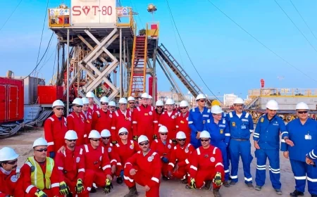 في مستهل زيارة رسمية.. وزير البترول والثروة المعدنية يلتقي العاملين بموقع شركة الحديثة للحفر المصرية بالكويت