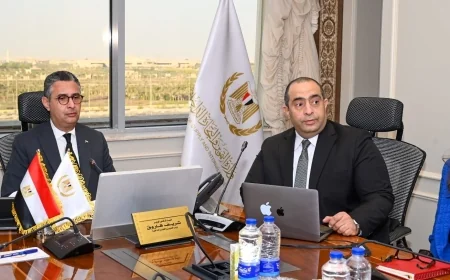 وزير التموين والتجارة الداخلية يجتمع مع رئيس مصلحة دمغ المصوغات والموازين لمتابعة خطط التطوير