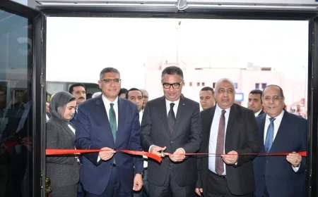 وزير التموين ومحافظ الجيزة ورئيس مدينة الإنتاج الإعلامي يفتتحون الفرع الرابع لمنافذ «كاري أون» بمقر المدينة .