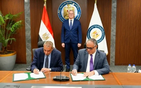 تعمل لأول مرة في مصر.. توقيع اتفاقية جديدة للبحث عن البترول والغاز مع شركة Terra Petroleum الإنجليزية