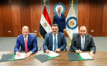 وزير البترول يشهد التوقيع بالأحرف الأولى على تعديل اتفاقية البحث واستغلال الذهب بمنطقة أبو مروات