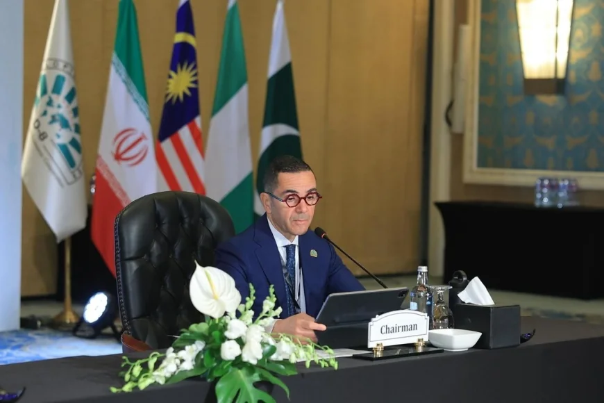 في ختام اجتماع وزراء التجارة "الثماني الإسلامية".. "الخطيب" يعلن عن اعتماد "إعلان القاهرة" شراكة اقتصادية شاملة