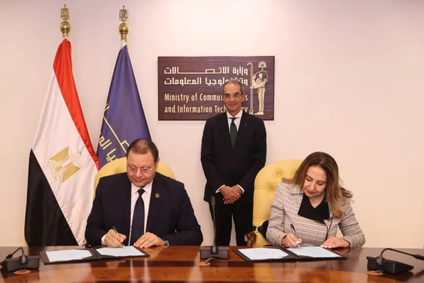 وزير الاتصالات يشهد توقيع مذكرة تفاهم مع “جاهار” لتعزيز التحول الرقمي في منظومة الرعاية الصحية