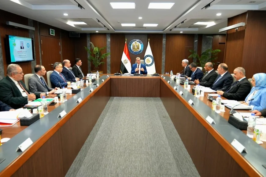 فوسفات مصر:  إنشاء مجمع أسمدة بالعين السخنة وزيادة إنتاج الخام إلى 7 ملايين طن سنويًا