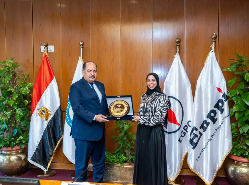 إنــبي تحتفل بالبطلة العالمية آية هشام وتكرمها في احتفالية خاصة