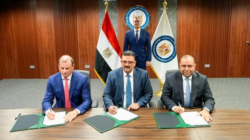 وزير البترول يشهد التوقيع بالأحرف الأولى على تعديل اتفاقية البحث واستغلال الذهب بمنطقة أبو مروات