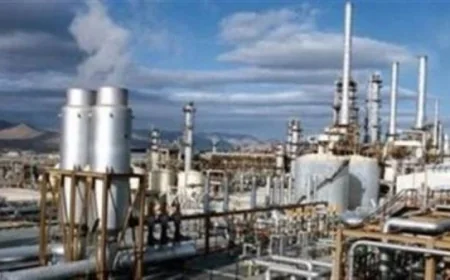 رئيس القابضة للبتروكيماويات يتفقد مشروع الصودا آش بالعلمين الجديدة لمتابعة الموقف التنفيذي وتسريع بدء الإنتاج