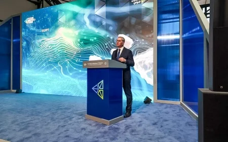 وزير البترول يفتتح جلسة الترويج للتعدين المصري بمؤتمر التعدين الدولي بالرياض ويتفقد جناح مصر