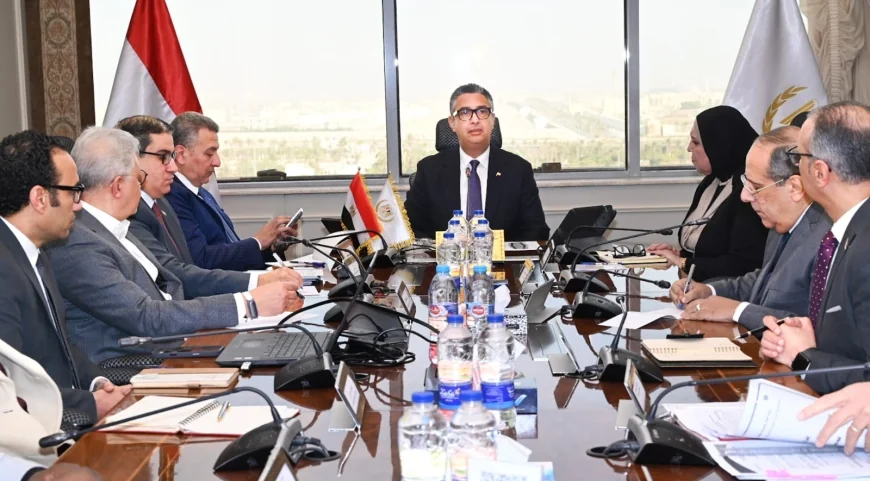 وزير التموين يتابع استعدادات موسم إنتاج السكر ويُقر زيادة الحوافز والبدلات للعاملين بشركة السكر والصناعات التكاملية