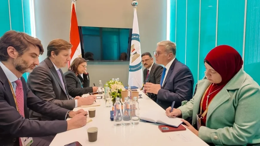 وزير البترول يبحث مع البنك الدولي تعزيز التعاون في قطاع التعدين ودعم النمو الاقتصادي بمصر