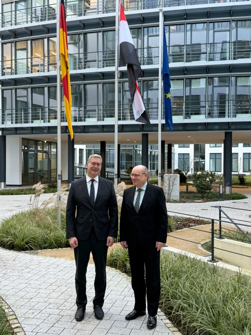 مباحثات مصرية ألمانية لتعزيز التعاون في مجالات الغاز والطاقة الخضراء ونقل التكنولوجيا