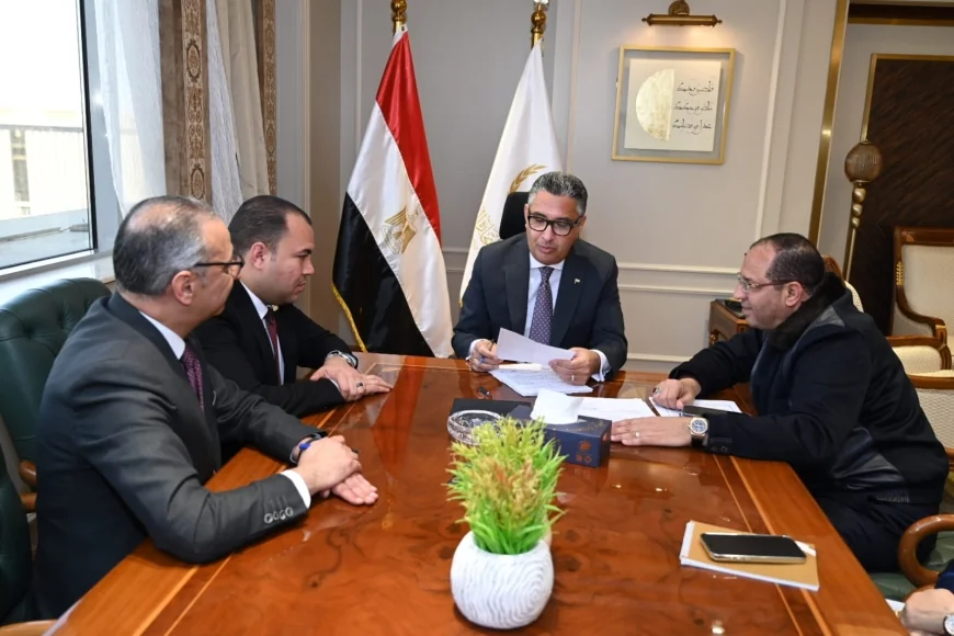 وزير التموين يلتقي أعضاء مجلسي النواب والشيوخ ويؤكد سرعة الاستجابة لمطالب المواطنين