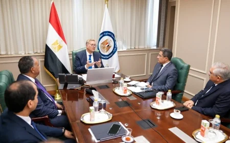 بالتعاون مع الشركات العالمية.. وزير البترول يبحث آليات تطوير تكنولوجيا الحفر لمضاعفة إنتاج الزيت الخام