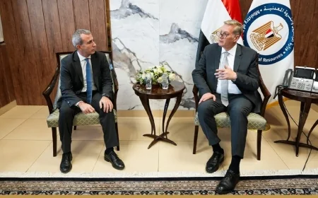 وزير البترول يتابع مع "إيني" الإيطالية خطط زيادة إنتاج الزيت وربط الحقول القبرصية