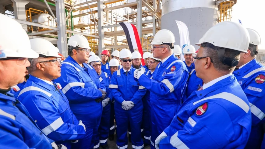 وزير البترول يتفقد الوحدات الإنتاجية لشركة القاهرة لتكرير البترول ويؤكد أولوية السلامة وتعزيز كفاءة التشغيل