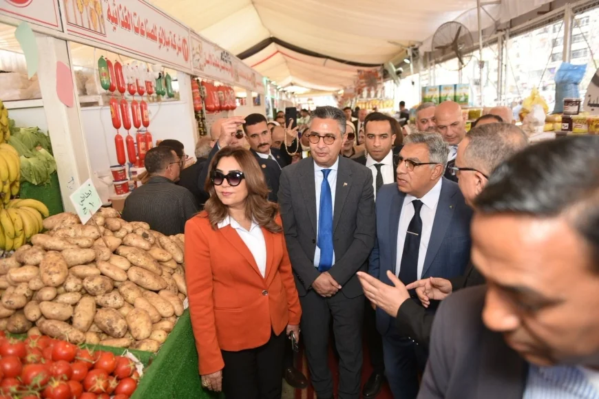 وزيرا التموين والتنمية المحلية ومحافظ الدقهلية يفتتحون «أهلاً رمضان» ومشروعات خدمية ويؤكدون التوسع في المنافذ السلعية