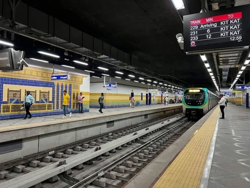 «النقل» تعلن مواعيد تشغيل مترو الأنفاق وقطار LRT في رمضان 2026.. مد ساعات العمل وتقليل زمن التقاطر قبل الإفطار
