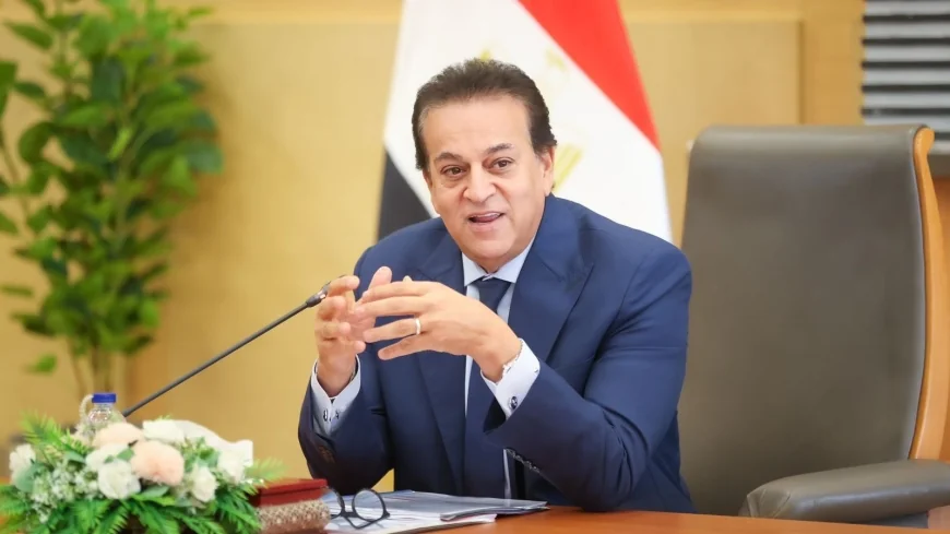 وزير الصحة يكرم فرق القوافل الطبية وممثلي الخارجية المشاركين في دعم الأشقاء بأفريقيا