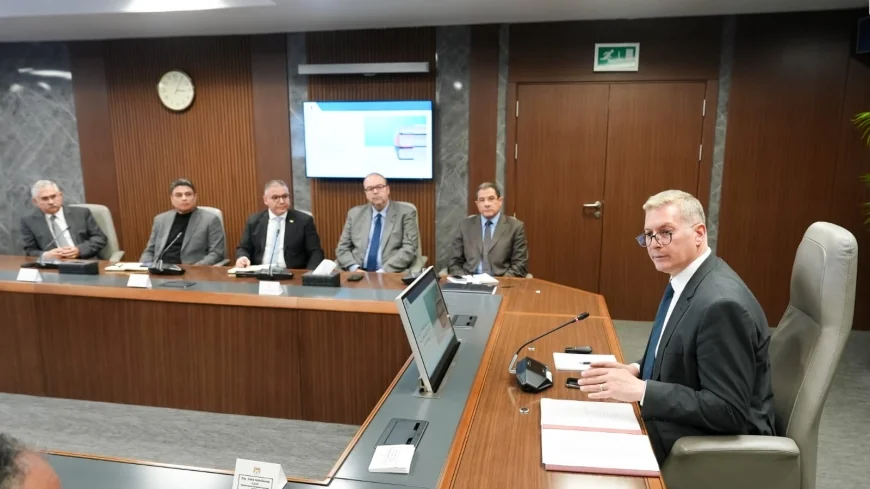 وزير البترول يتابع مع شركات الخدمات العالمية تطوير تكنولوجيا حفر الآبار لزيادة الإنتاج