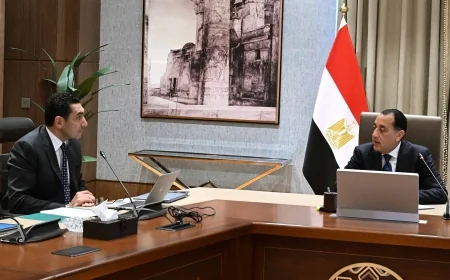 رئيس الوزراء يلتقي وزير الشباب والرياضة لمناقشة محاور العمل المستقبلية للوزارة