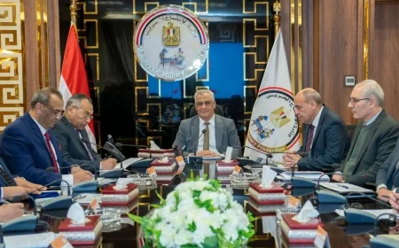 وزير الدولة للإنتاج الحربي يجتمع مع شركات إنتاج الذخائر لتعزيز القدرة التنافسية