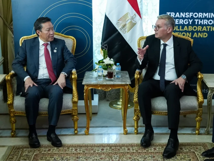 وزير البترول يبحث مع «بي بي» تعزيز استثماراتها في مصر.. والتأكيد على سداد مستحقات الشركاء بنهاية يونيو