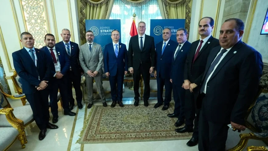 وزير البترول يبحث مع يونايتد إنرجي توظيف الطاقة الشمسية لدعم زيادة الإنتاج البترولي