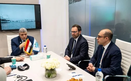 خدمات البترول البحرية تعقد اجتماعًا مع Subsea 7 لبحث فرص التعاون خلال إيجيبس 2026