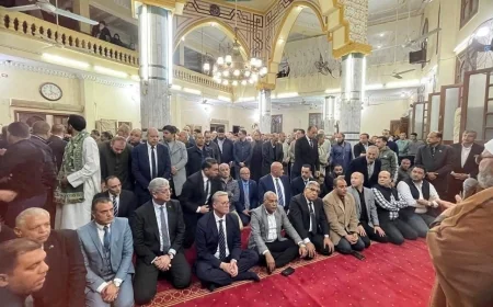 وزير البترول يشارك في تشييع المهندس حسام صادق بشركة بتروجت تقديرًا لمسيرته المهنية