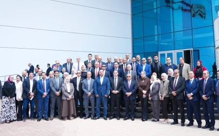 البورصة المصرية تقيد 6 شركات حكومية مؤقتًا ضمن برنامج الطروحات لتعزيز الاستثمار