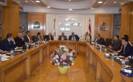 غرفة القاهرة تطالب بتعديل مواعيد سير النقل الثقيل بالتزامن مع غلق المحال التجارية للحفاظ على استقرار السوق