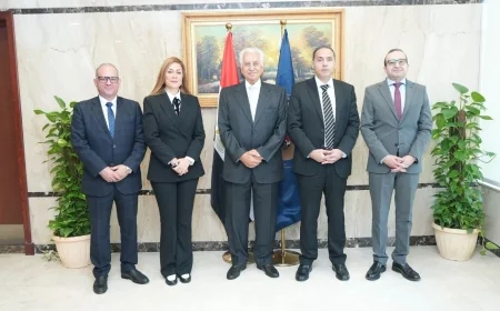 الرقابة المالية والأكاديمية العربية تطلقان شراكة جديدة لتعزيز تأهيل الكوادر وتطوير القطاع المالي غير المصرفي