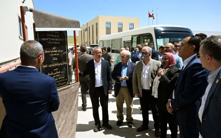 رئيس الوزراء يفتتح مصنع "إتش كي دينج تشانج شينج" للنسيج بالسخنة لتعزيز التصدير