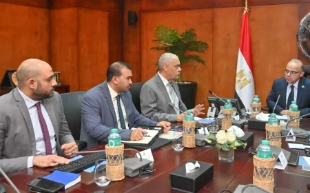 وزير الاستثمار يبحث مع مجموعة العربي خطط التوسع الصناعي وتعميق المكون المحلي