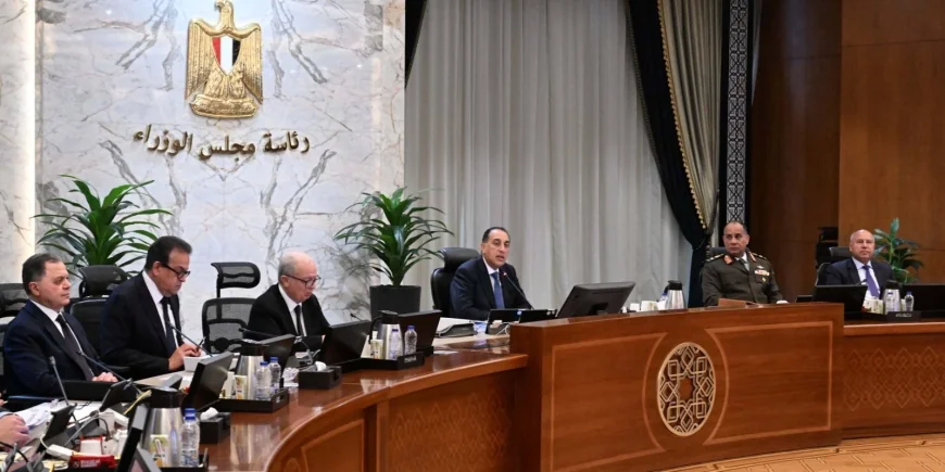 رئيس الوزراء يترأس اجتماع الحكومة: ترشيد الإنفاق الحكومي وتعظيم الطاقة المتجددة